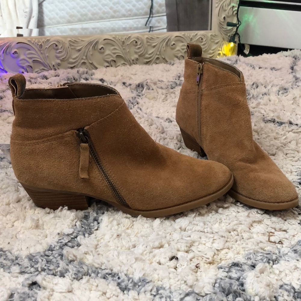 Nine West ankle booties